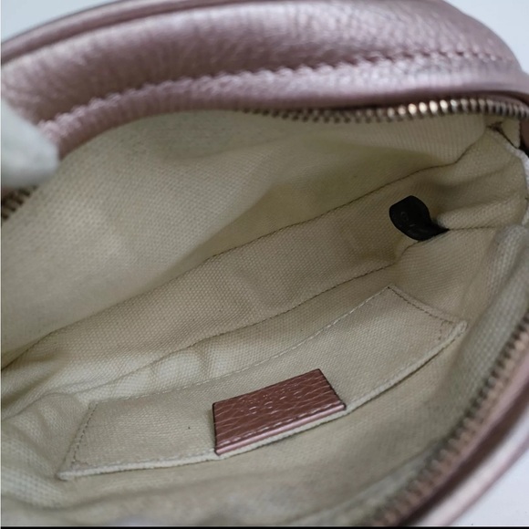 Auth Gucci Metallic Pink Disco Crossbody SoHo
Bag Purse Handbag - Picture 14 of 14